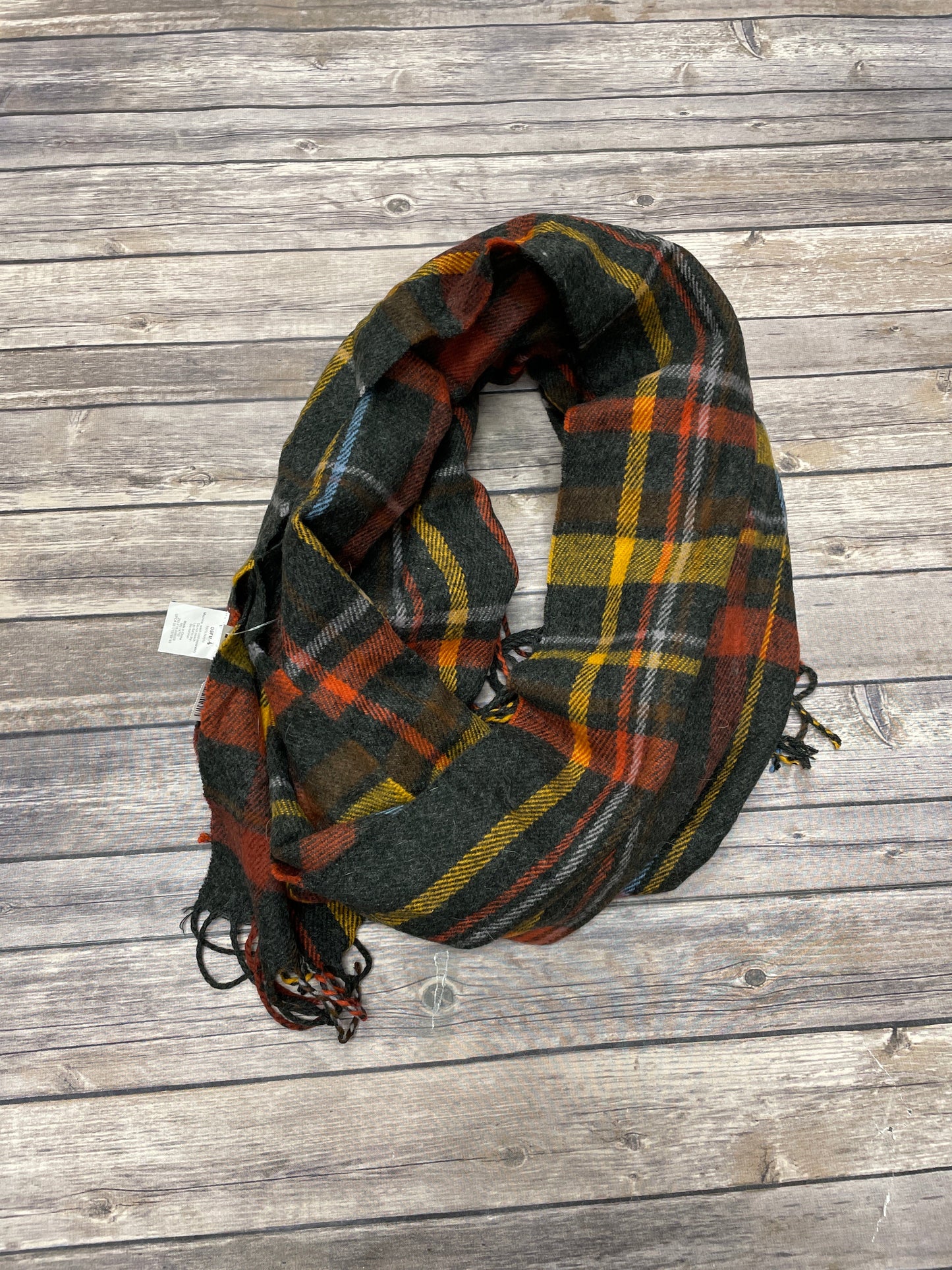 Scarf Winter By Clothes Mentor In Plaid Pattern