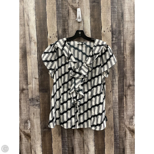 Top Short Sleeve By Banana Republic In Black & White, Size: Xl