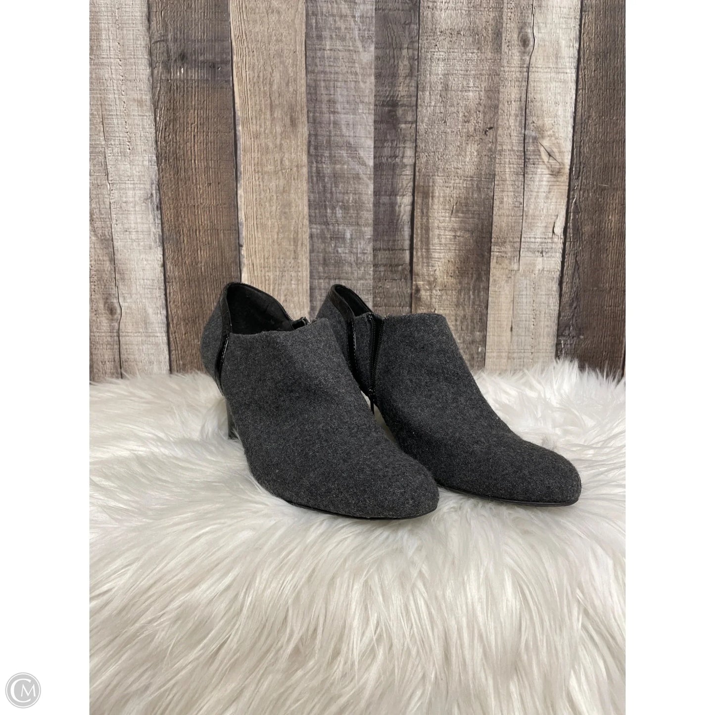 Shoes Heels Block By Liz Claiborne In Grey, Size: 10