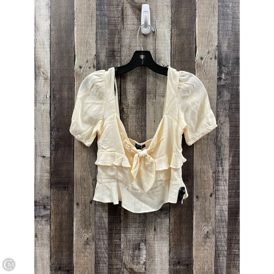Top Short Sleeve By Forever 21 In Cream, Size: S