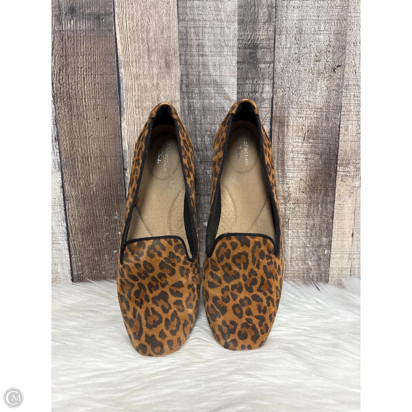 Shoes Flats By Clarks In Animal Print, Size: 9