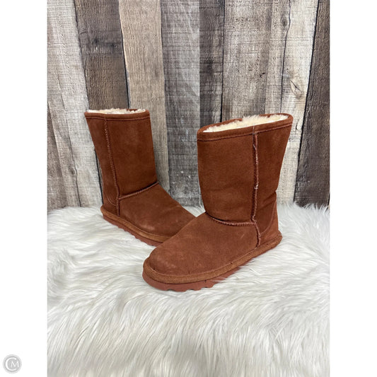 Boots Ankle Flats By Bearpaw In Brown, Size: 6