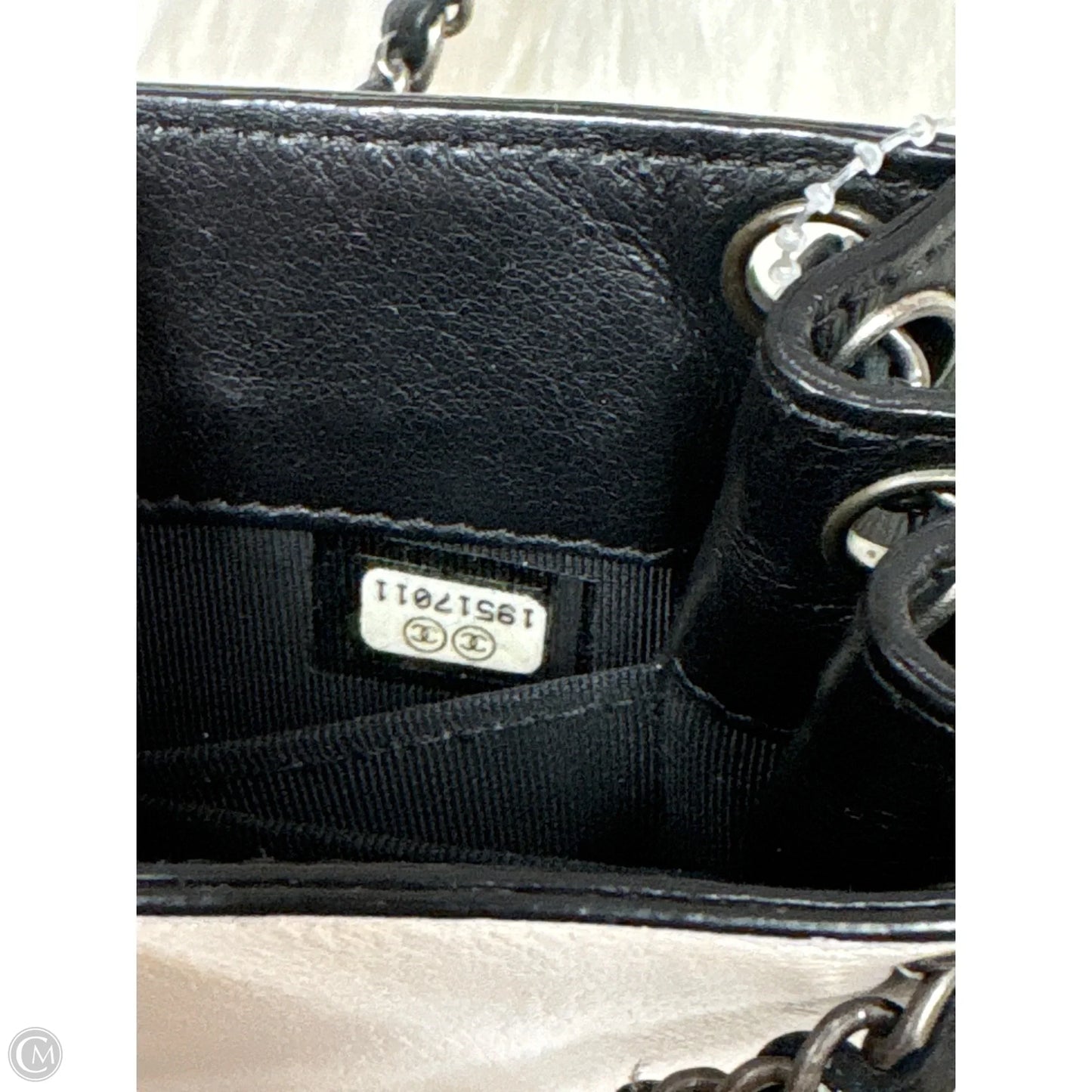 Crossbody Luxury Designer By Chanel, Size: Small