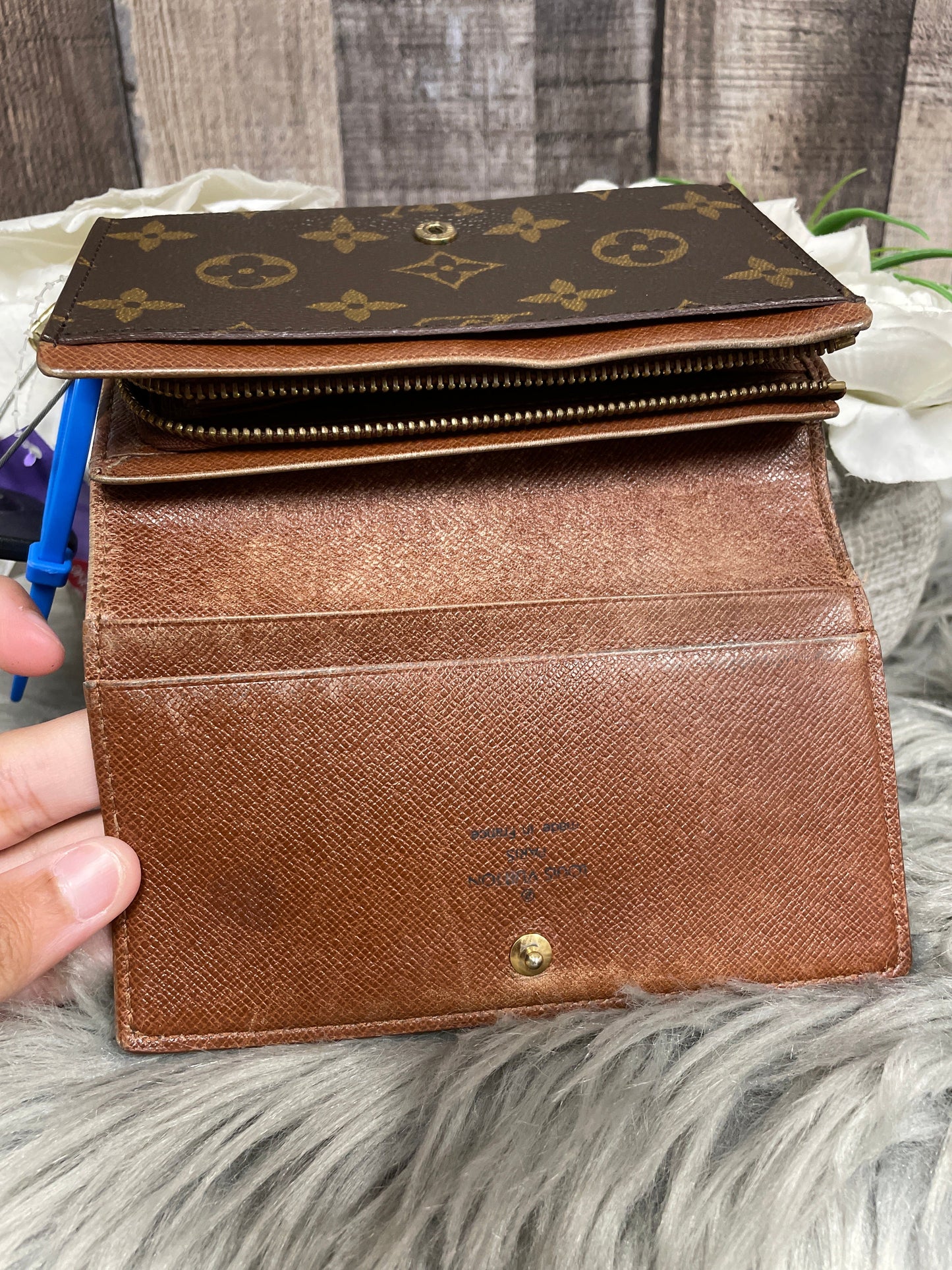 Wallet Luxury Designer Louis Vuitton, Size Small