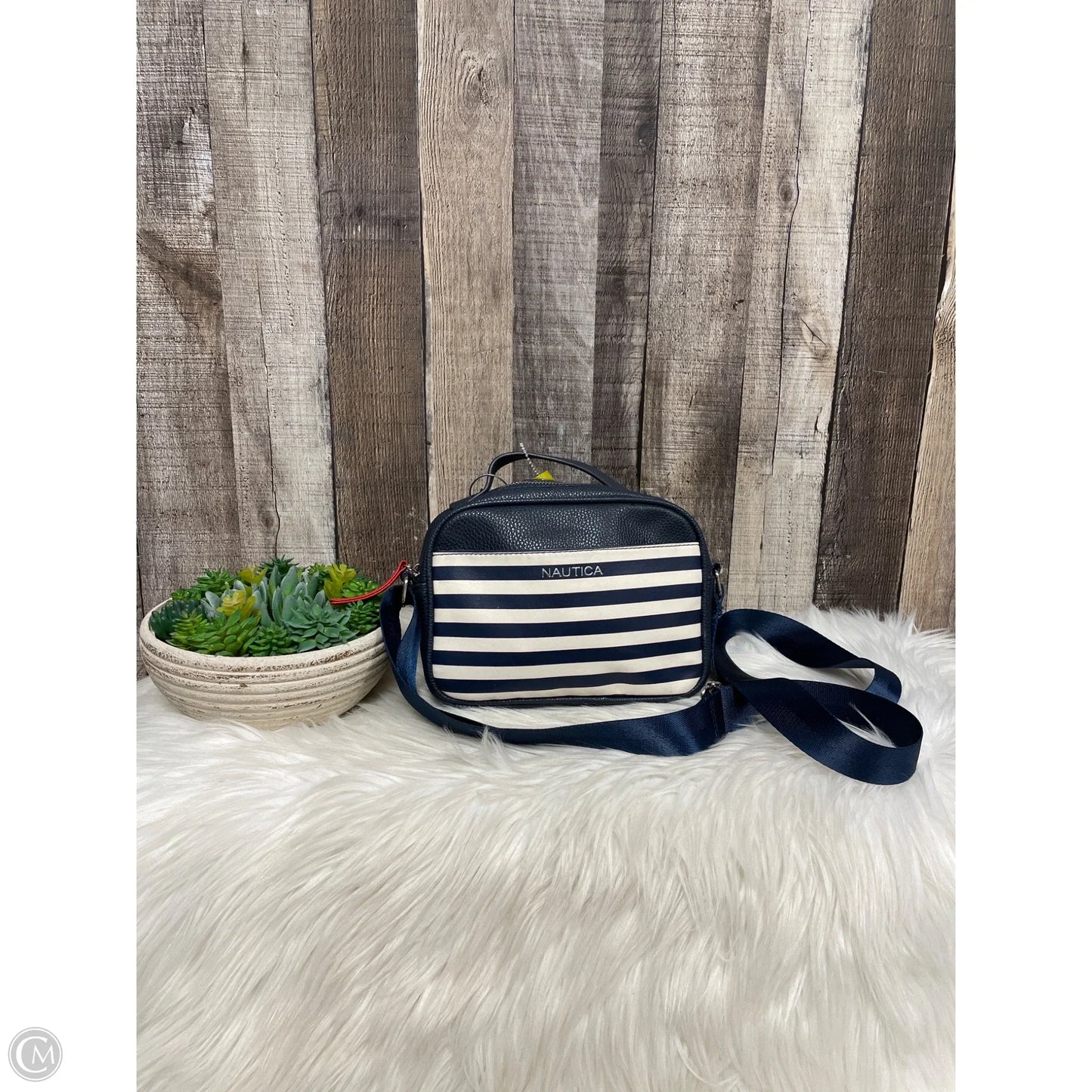 Crossbody By Nautica, Size: Small