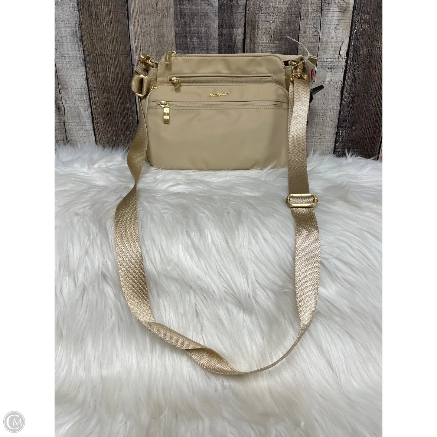 Crossbody By Baggallini, Size: Medium