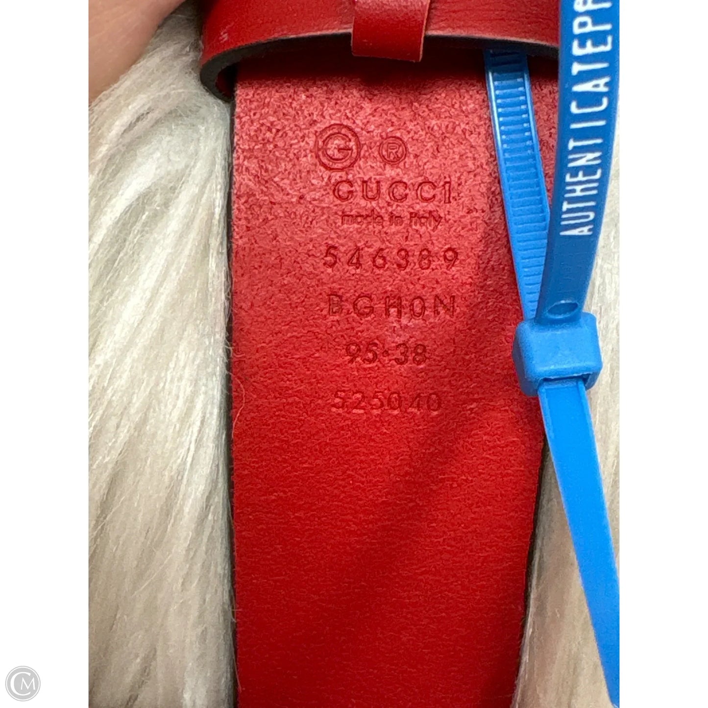 Belt Luxury Designer By Gucci, Size: Medium