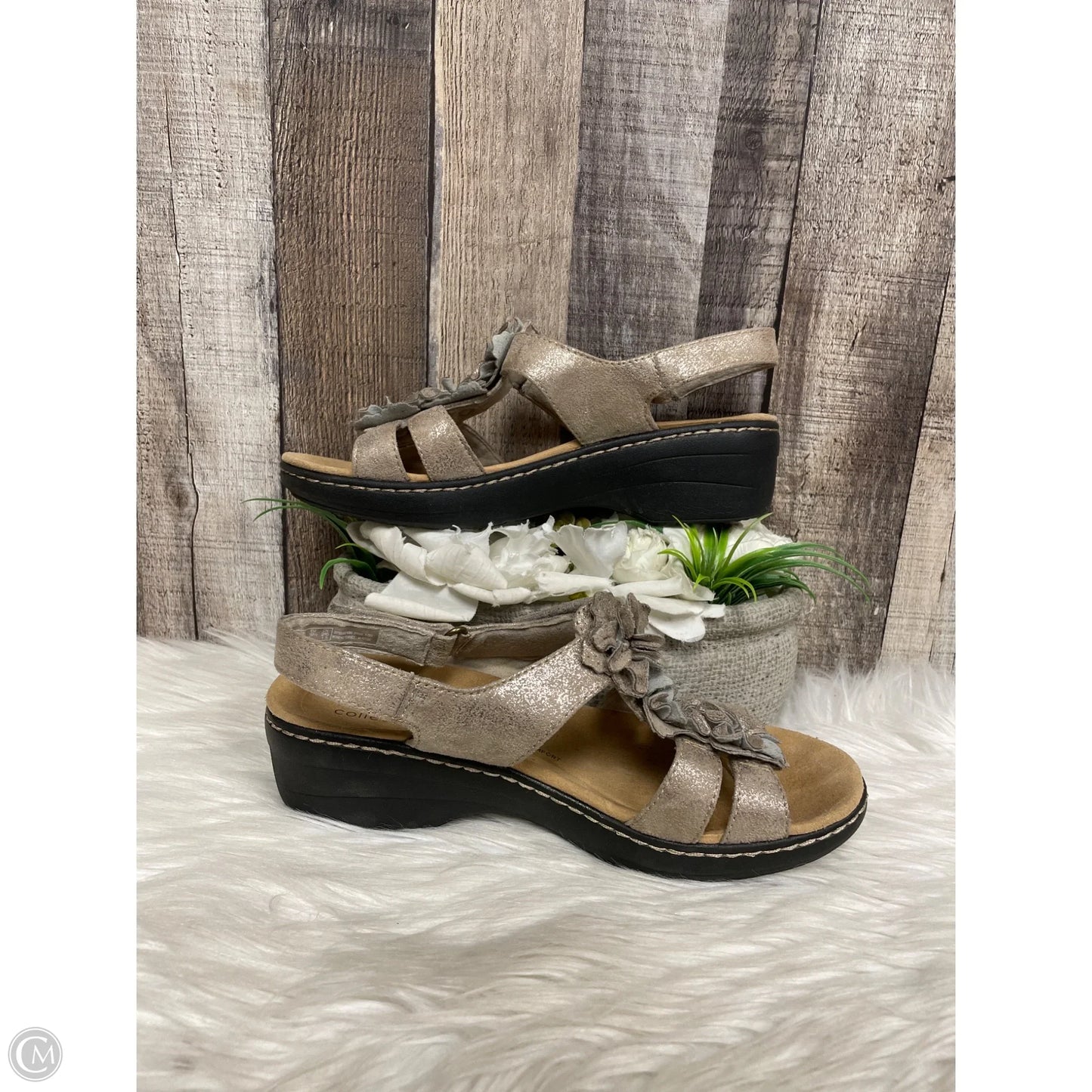 Sandals Heels Wedge By Clarks In Silver, Size: 8.5