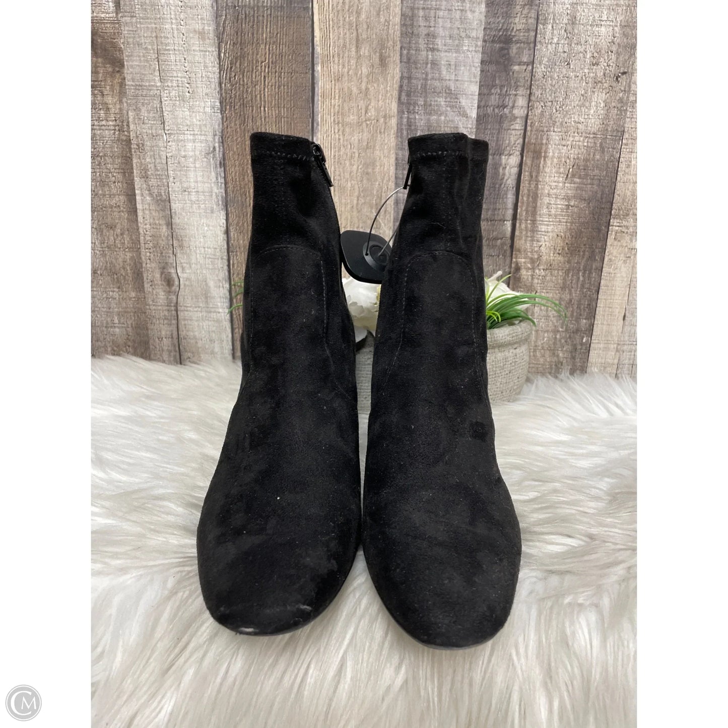 Boots Ankle Heels By Unisa In Black, Size: 10