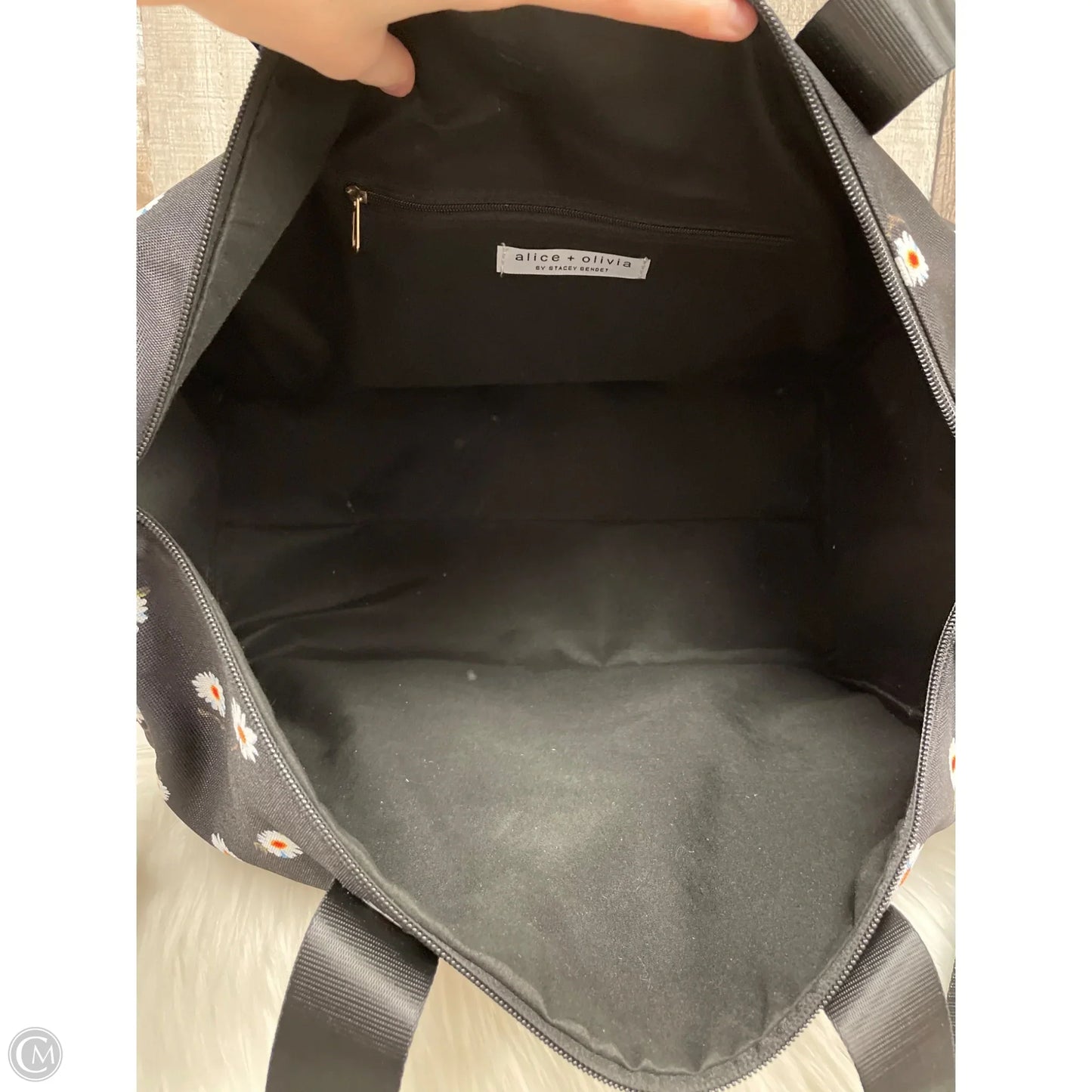 Duffle And Weekender Designer By Alice + Olivia, Size: Large