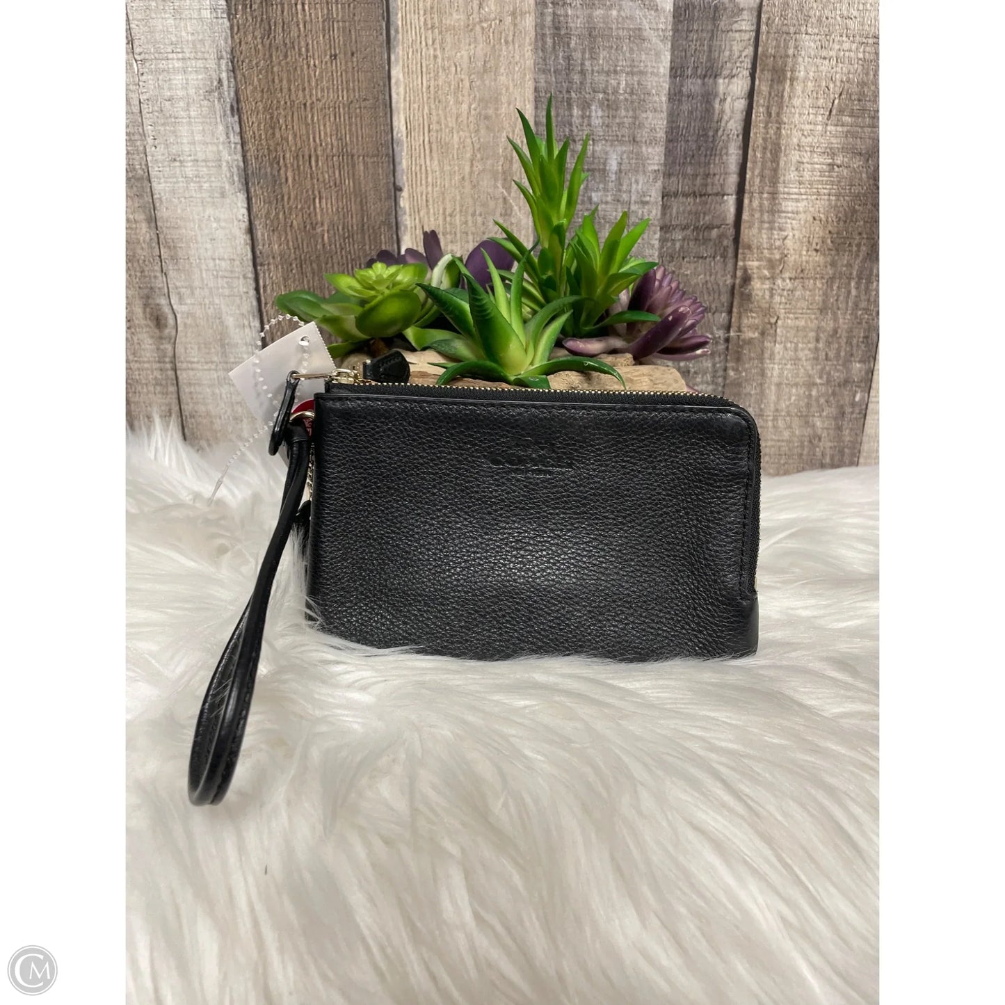 Wristlet Designer By Coach, Size: Medium