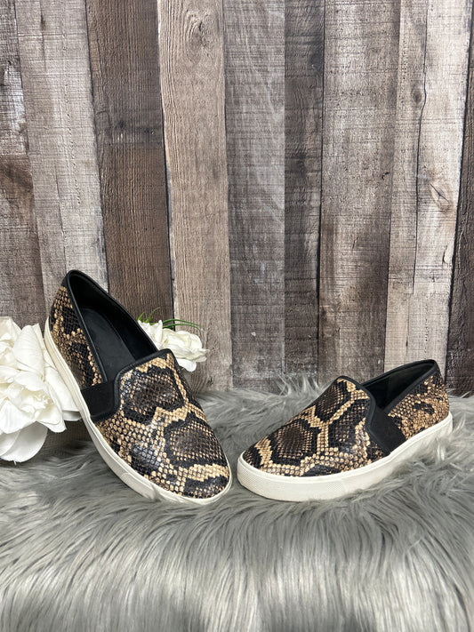 Snakeskin Print Shoes Flats Vince, Size 7.5