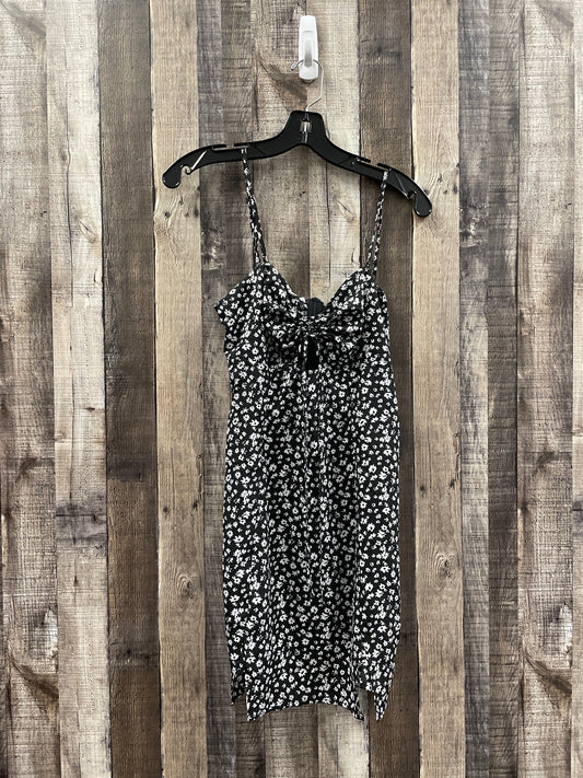 Black & White Dress Casual Short Shein, Size M