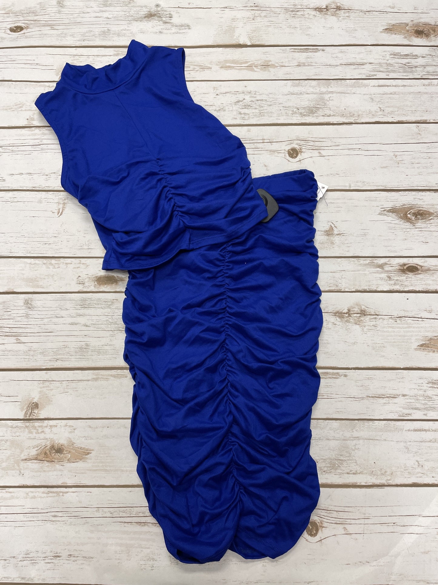 Skirt Set 2pc By Fashion Nova  Size: S