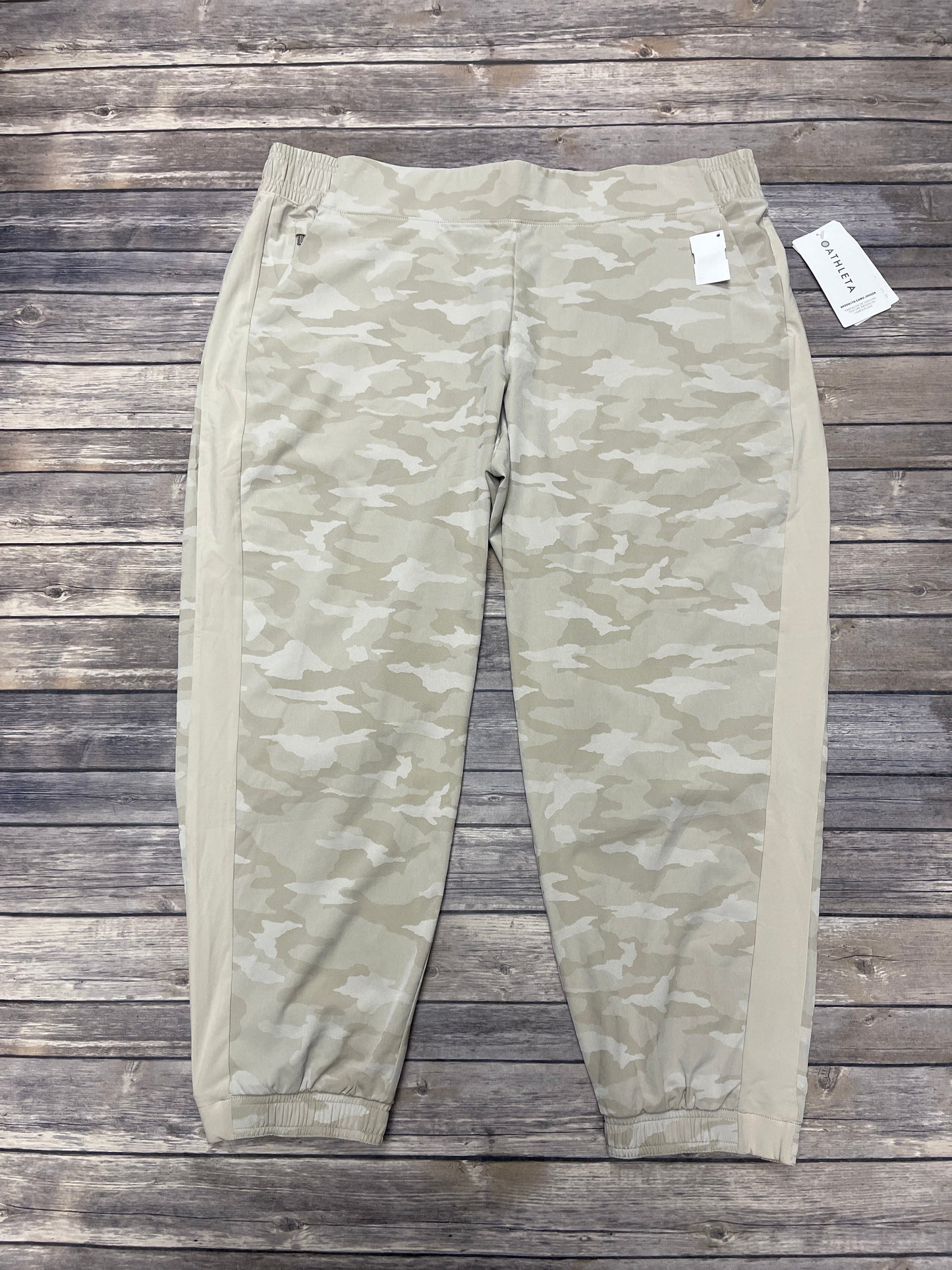 Athletic Pants By Athleta In Camouflage Print, Size: 3x