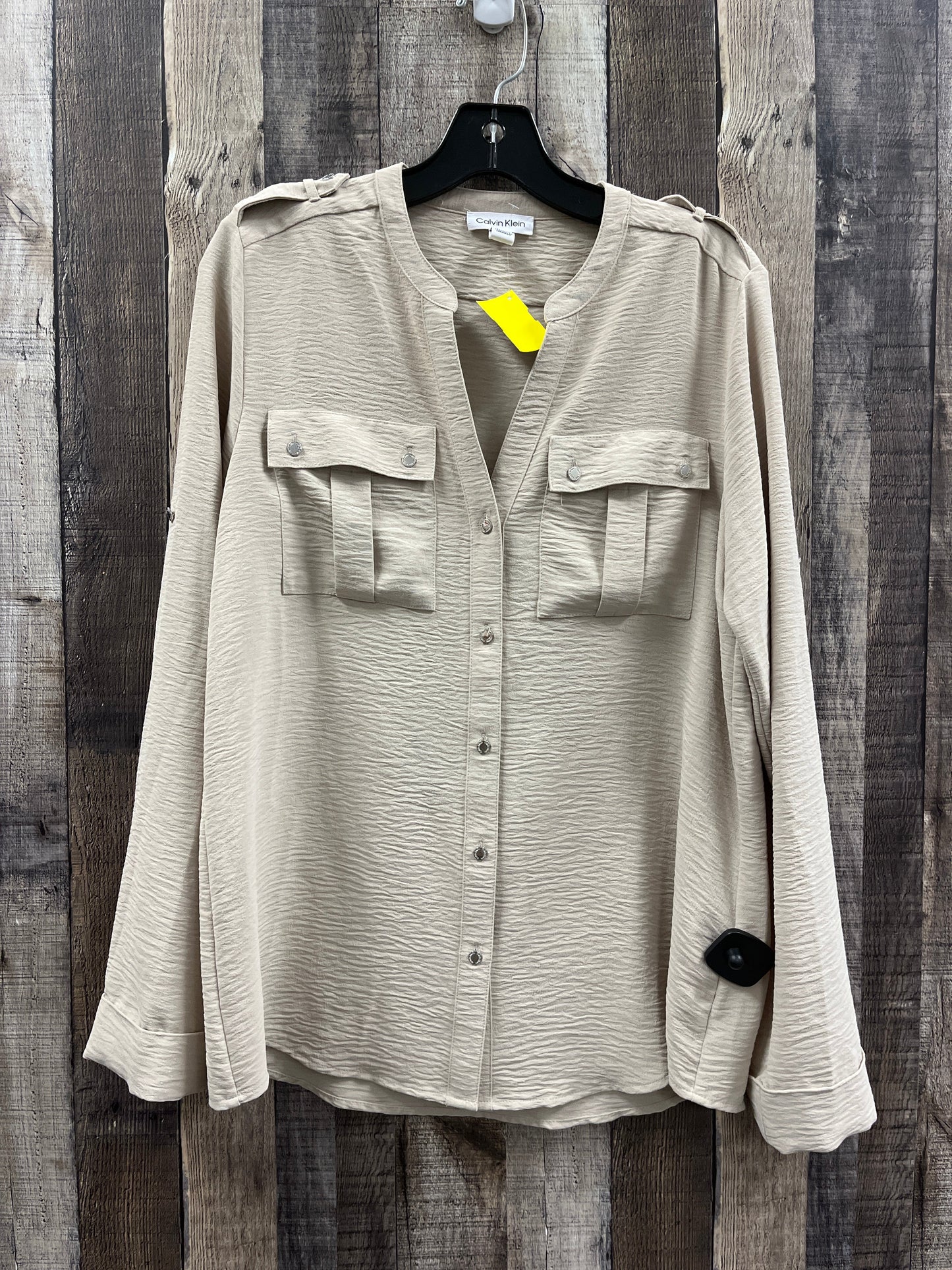 Top Long Sleeve By Calvin Klein In Beige, Size: M