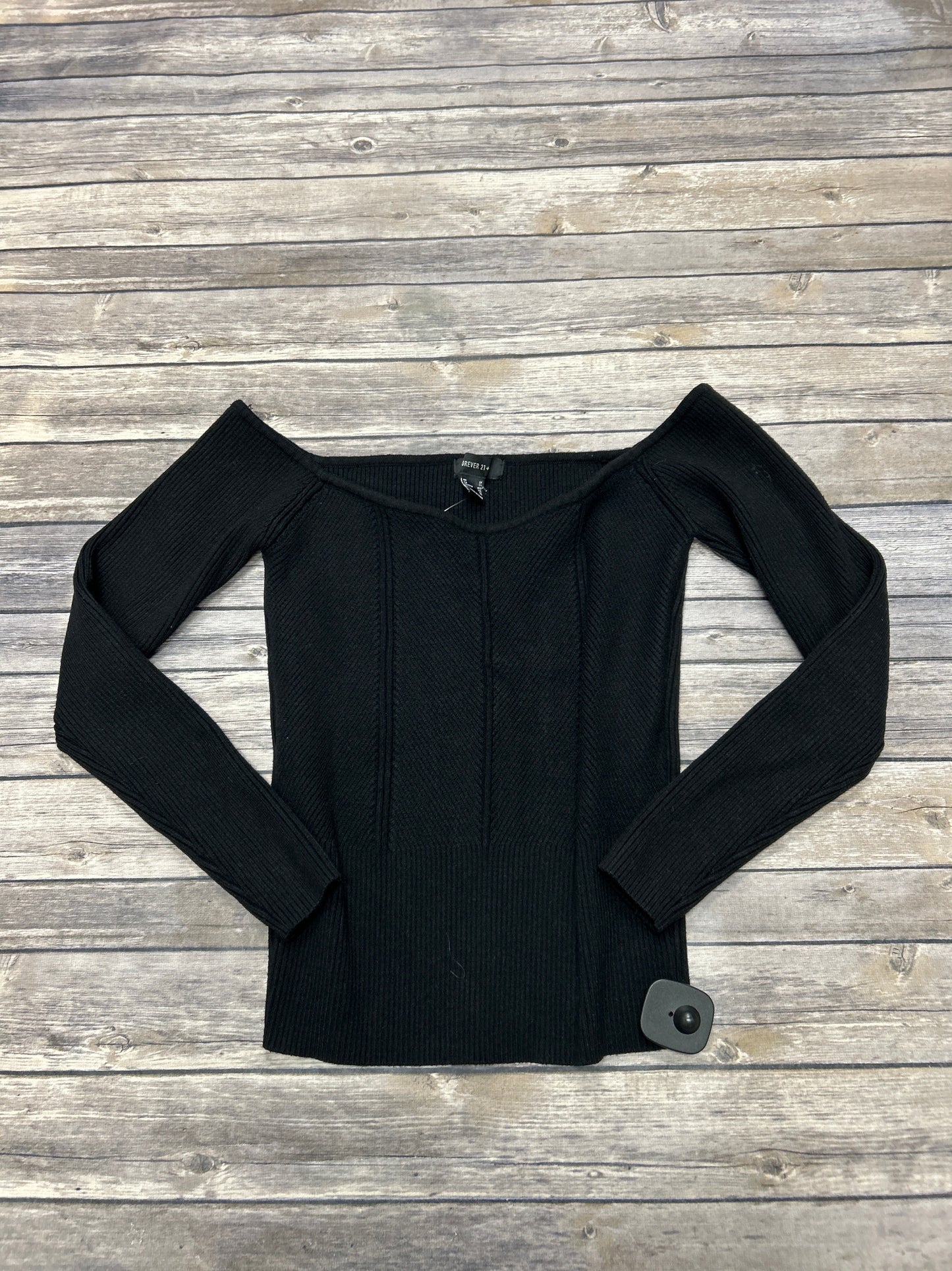 Sweater By Forever 21 In Black, Size: 1x