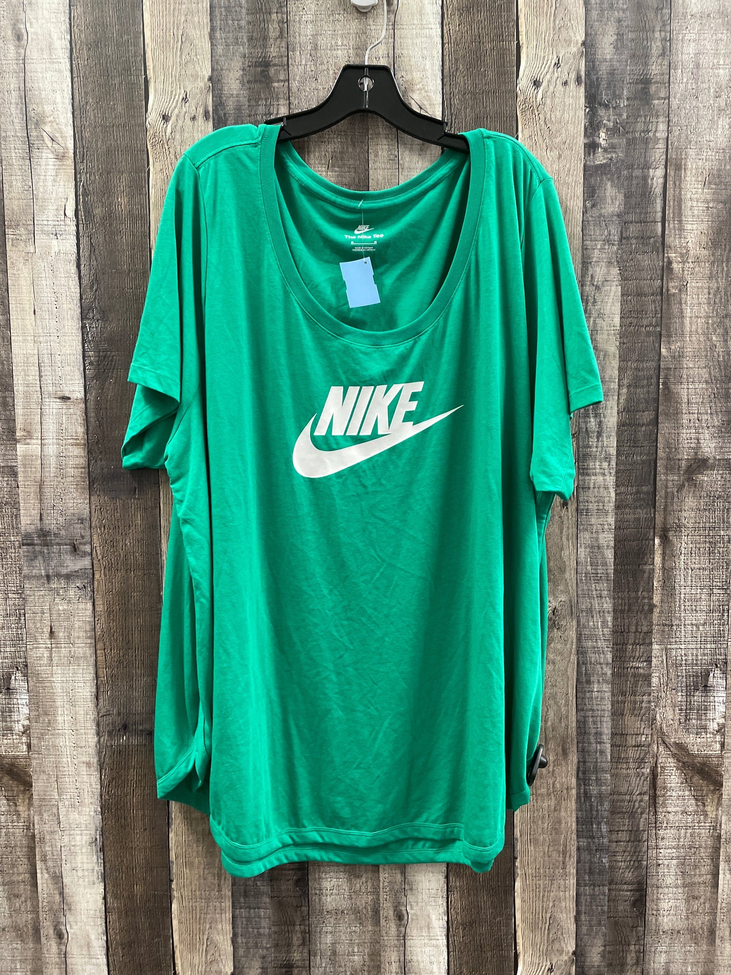 Athletic Top Short Sleeve By Nike In Green, Size: 3x