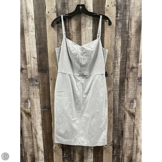 Dress Casual Short By Banana Republic In Grey, Size: M
