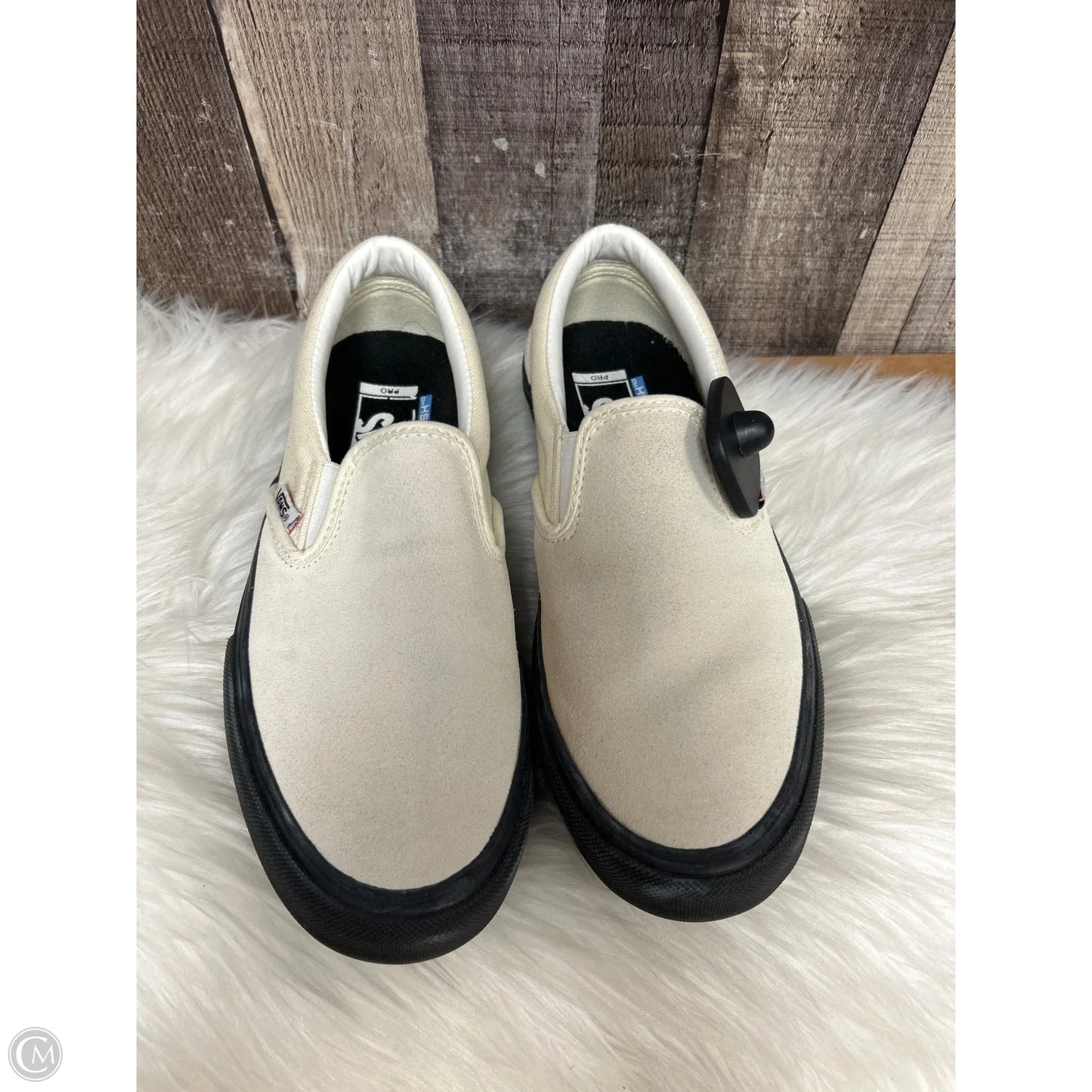 Shoes Sneakers By Vans In Cream, Size: 8