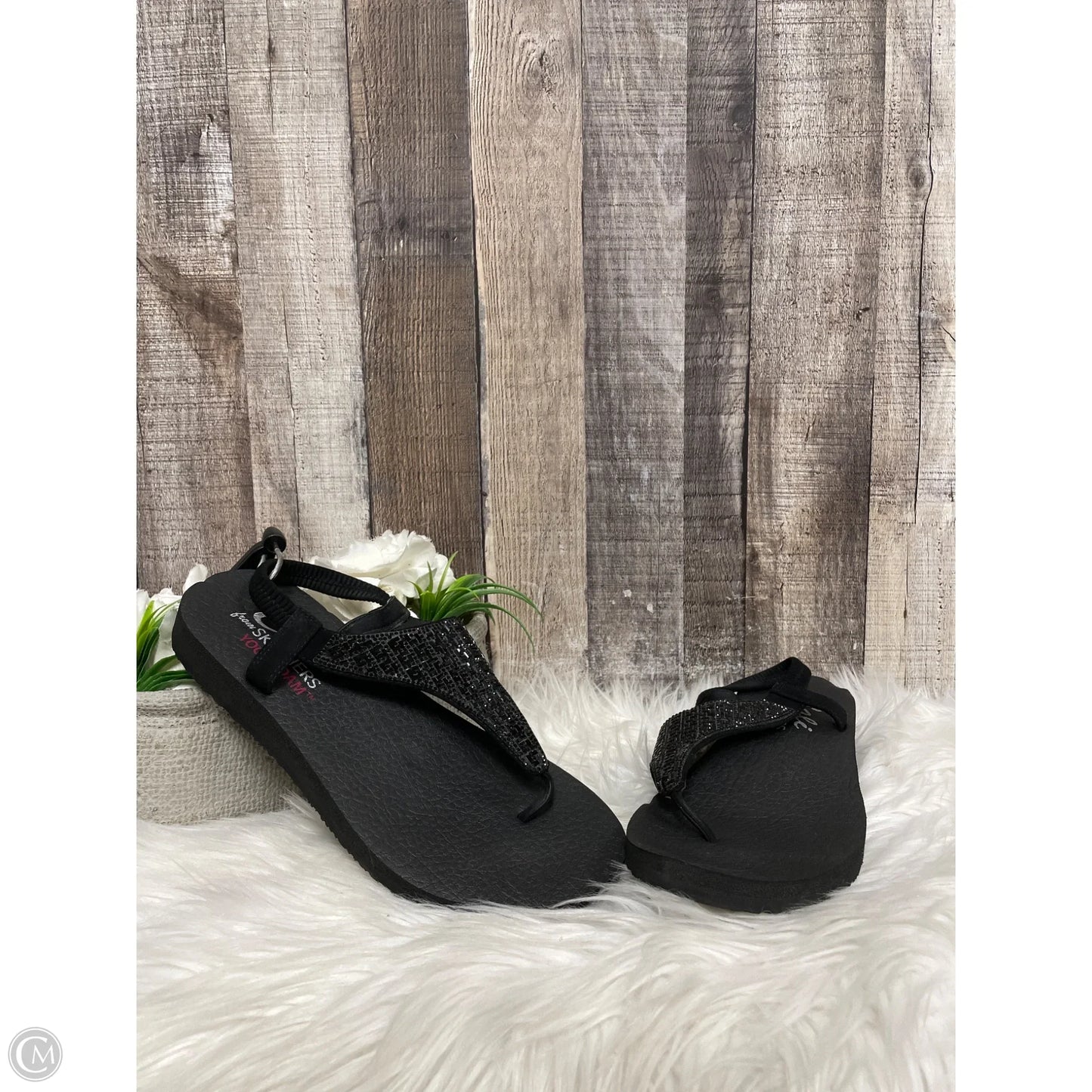 Sandals Flats By Skechers In Black, Size: 9