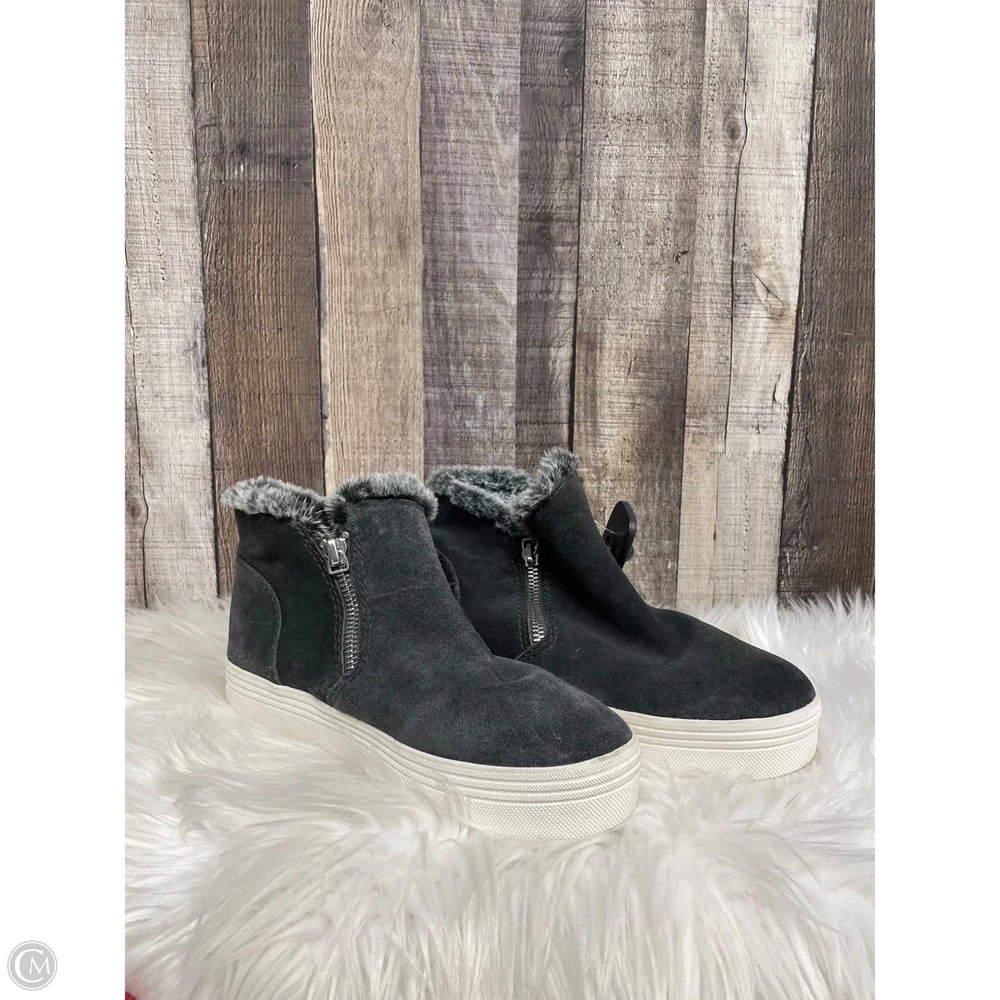 Boots Ankle Flats By Dolce Vita In Grey, Size: 7.5