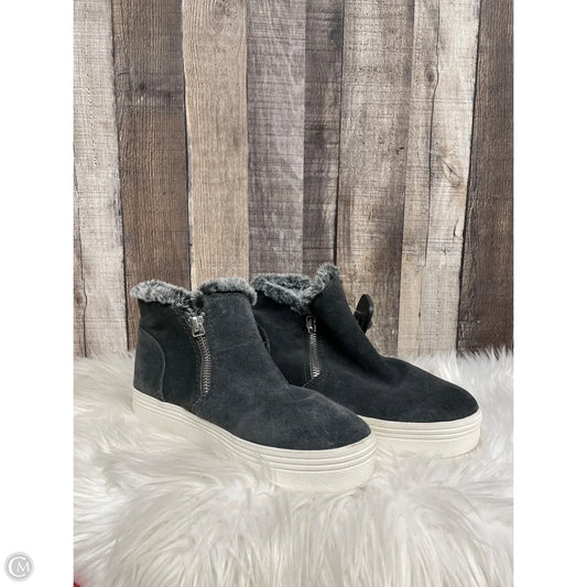 Boots Ankle Flats By Dolce Vita In Grey, Size: 7.5