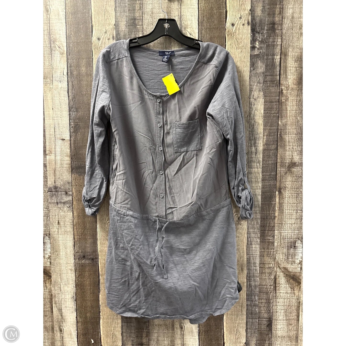 Dress Casual Short By Gap In Grey, Size: S