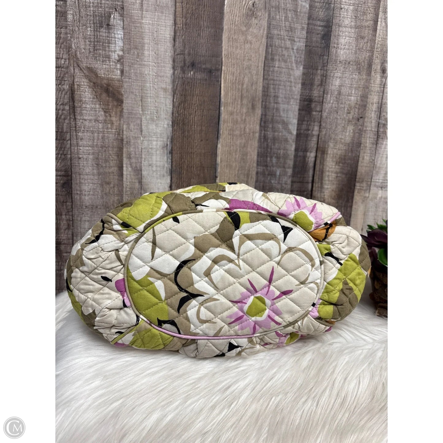 Handbag By Vera Bradley, Size: Medium