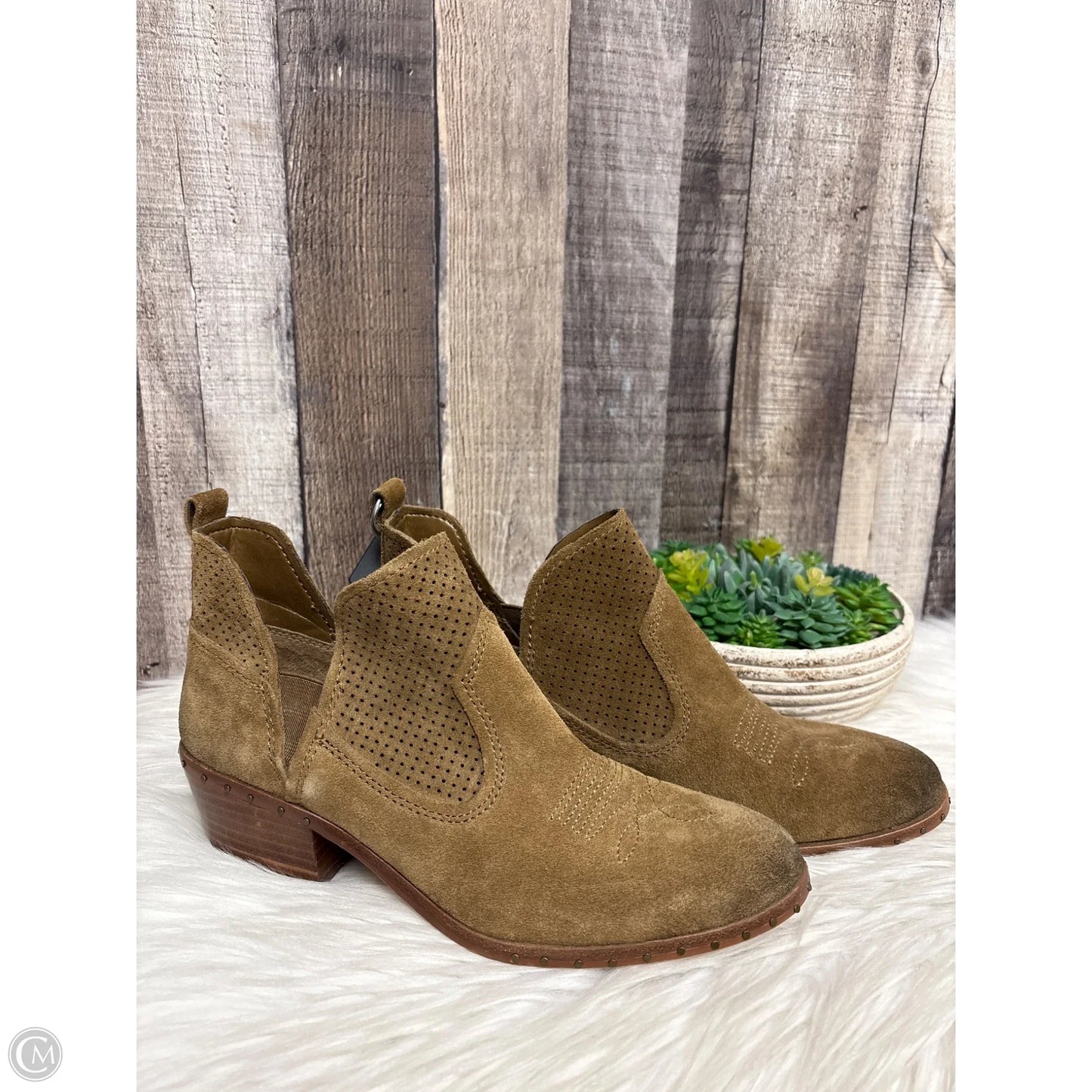 Boots Ankle Heels By Vince Camuto In Brown, Size: 8