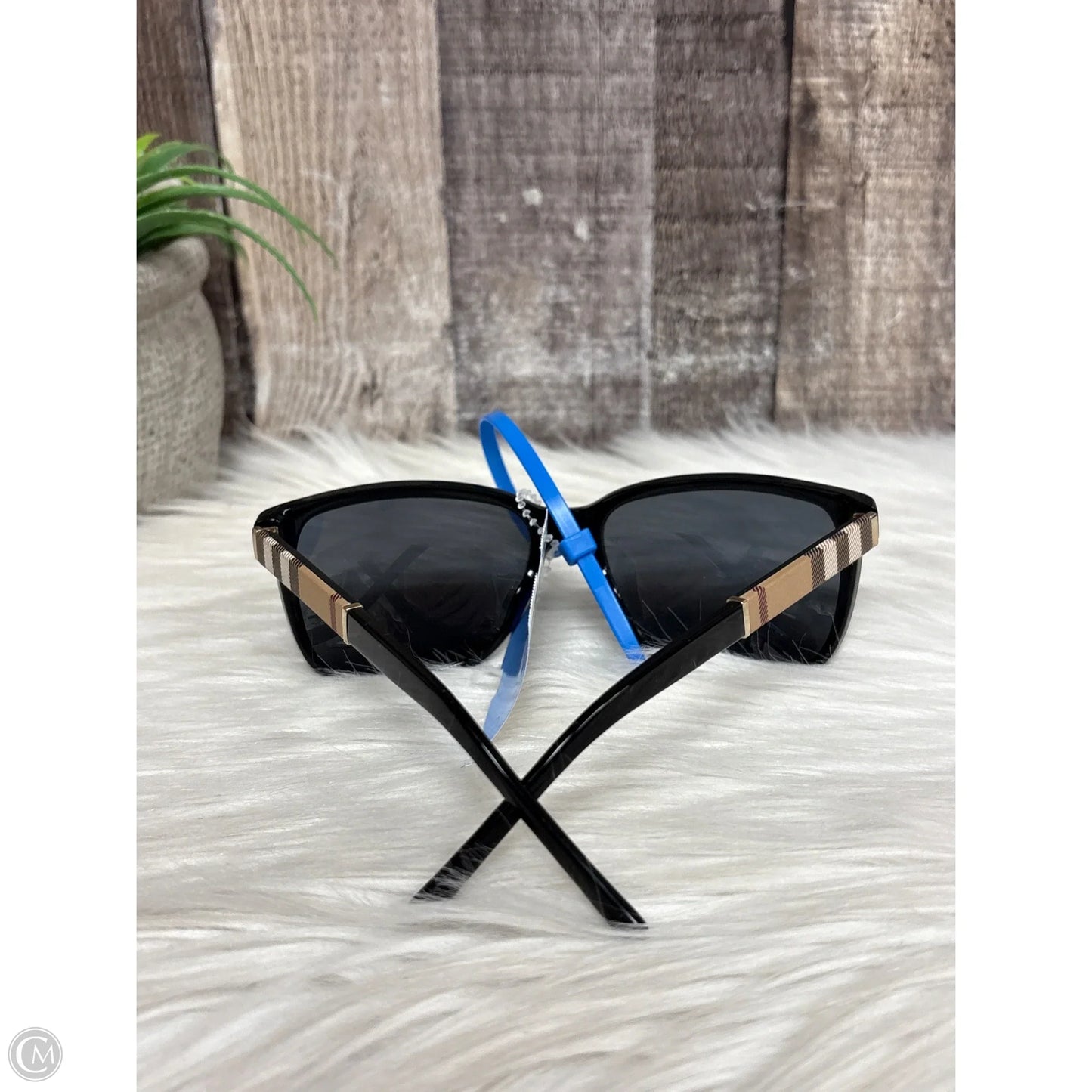 Sunglasses Luxury Designer By Burberry