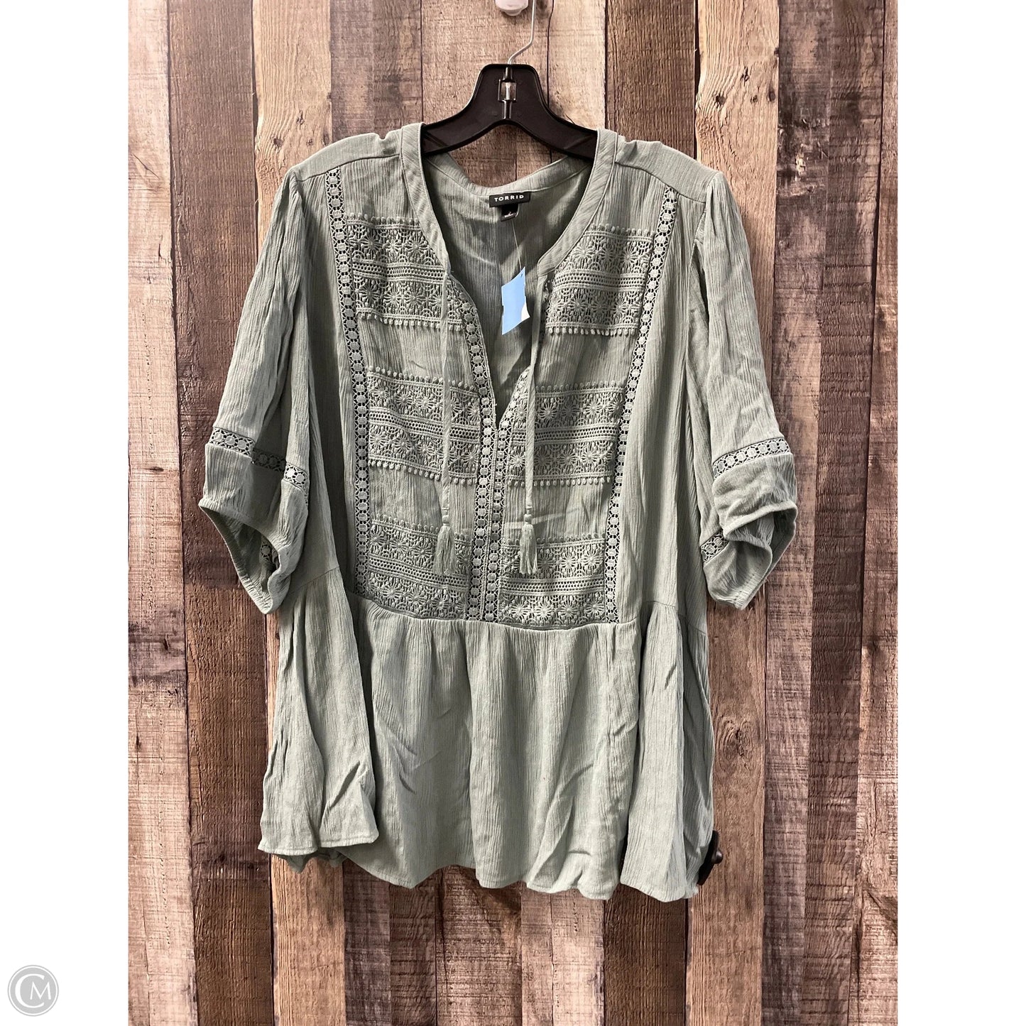 Top Short Sleeve By Torrid In Green, Size: 2