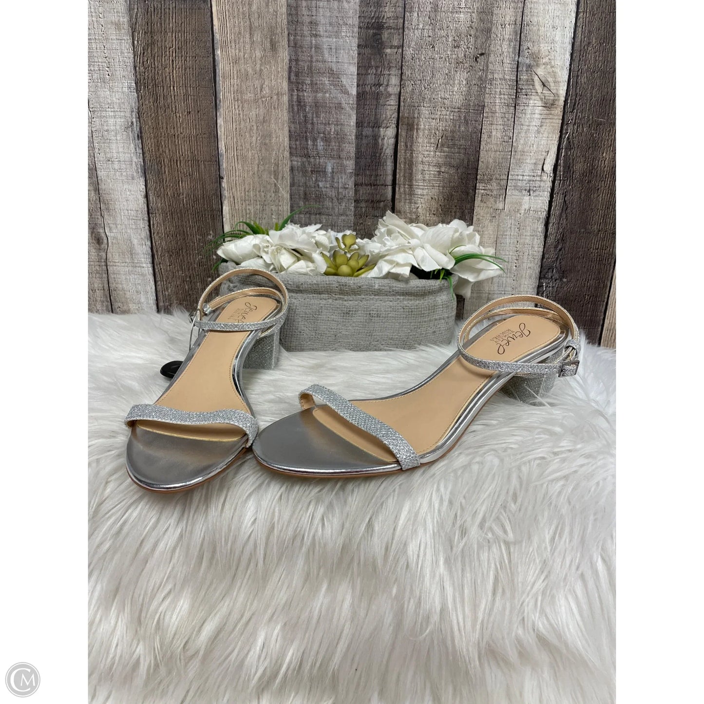 Sandals Heels Block By Jewell In Silver, Size: 9.5