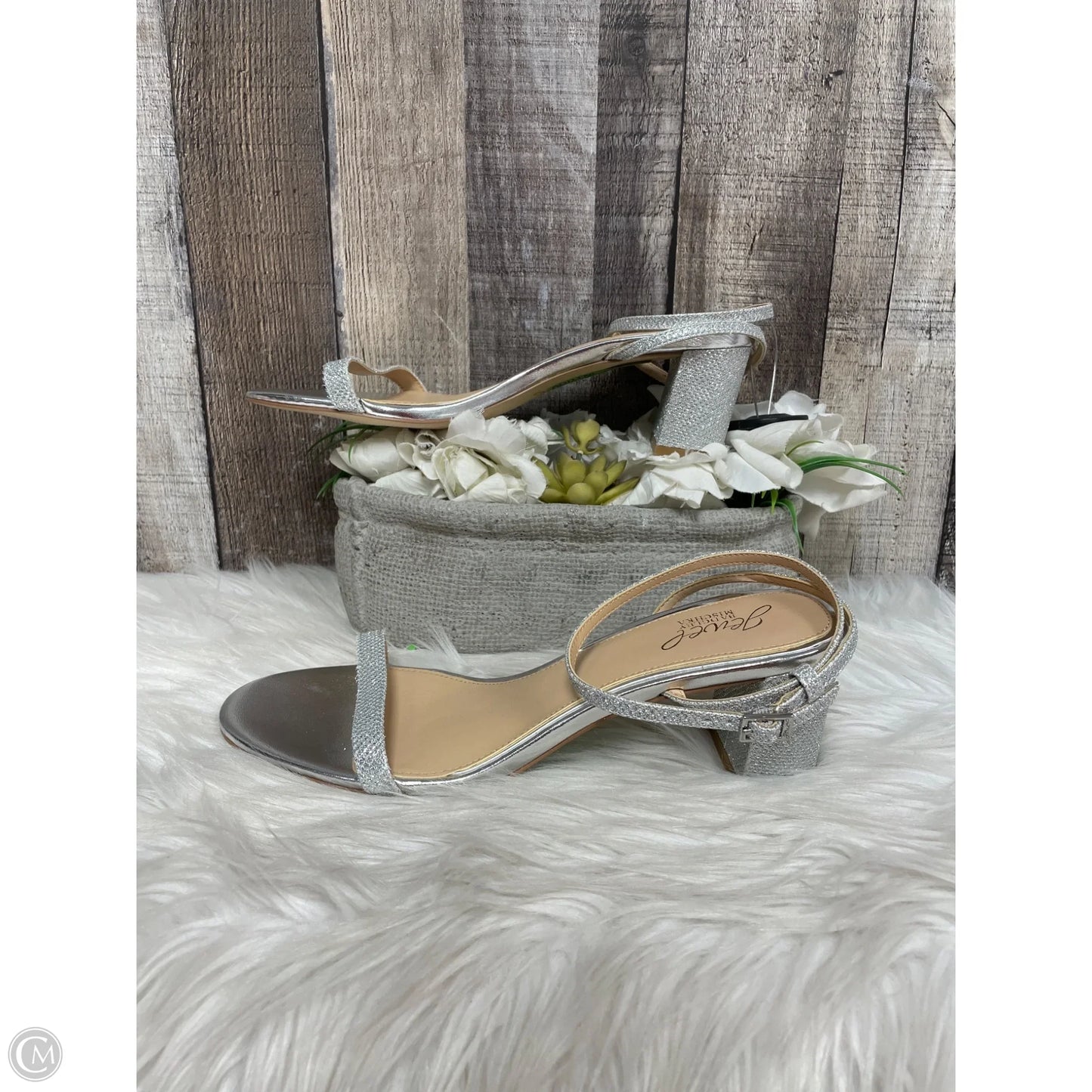 Sandals Heels Block By Jewell In Silver, Size: 9.5