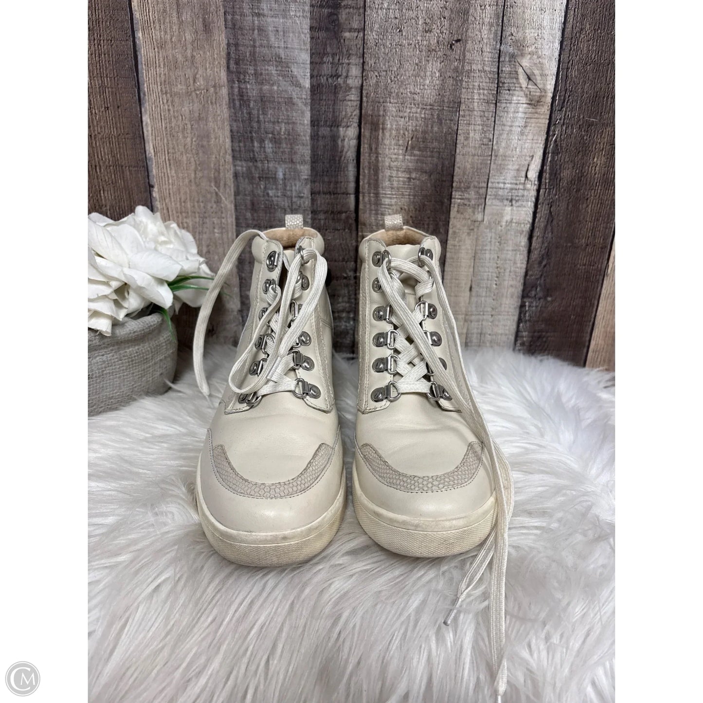 Boots Ankle Heels By Vionic In Cream, Size: 9.5