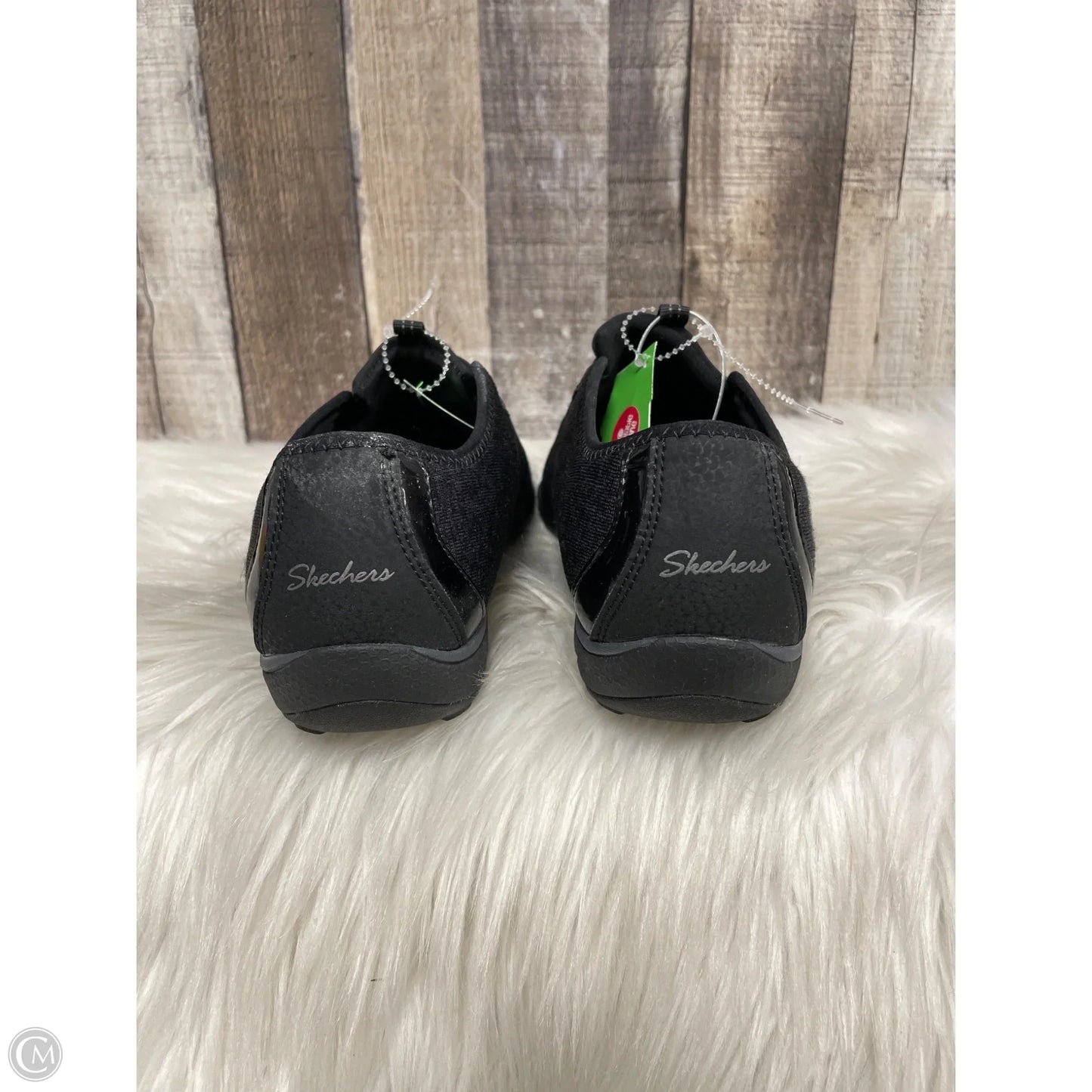 Shoes Sneakers By Skechers In Black, Size: 9