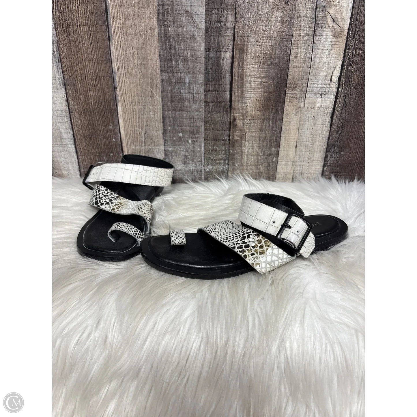 Sandals Flats By Diba In Snakeskin Print, Size: 8.5