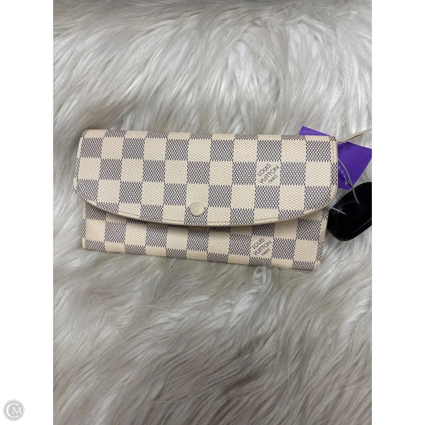 Wallet Luxury Designer By Louis Vuitton, Size: Medium