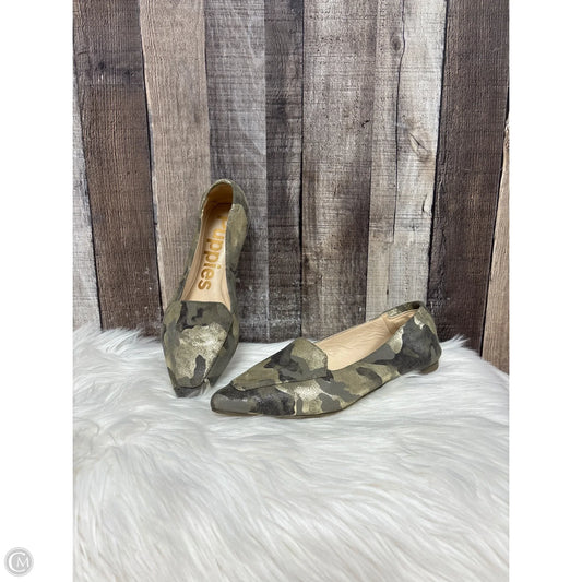 Shoes Flats By Cme In Camouflage Print, Size: 8