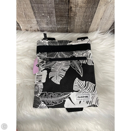 Crossbody By Cme, Size: Medium