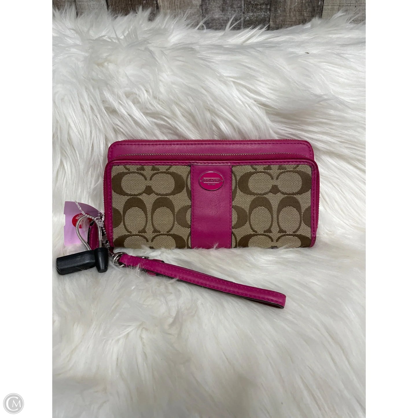 Wristlet Designer By Coach, Size: Medium