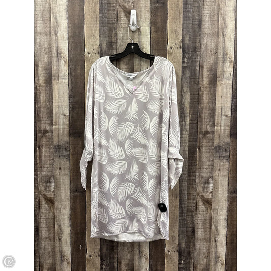 Dress Casual Short By Cme In Grey & White, Size: L