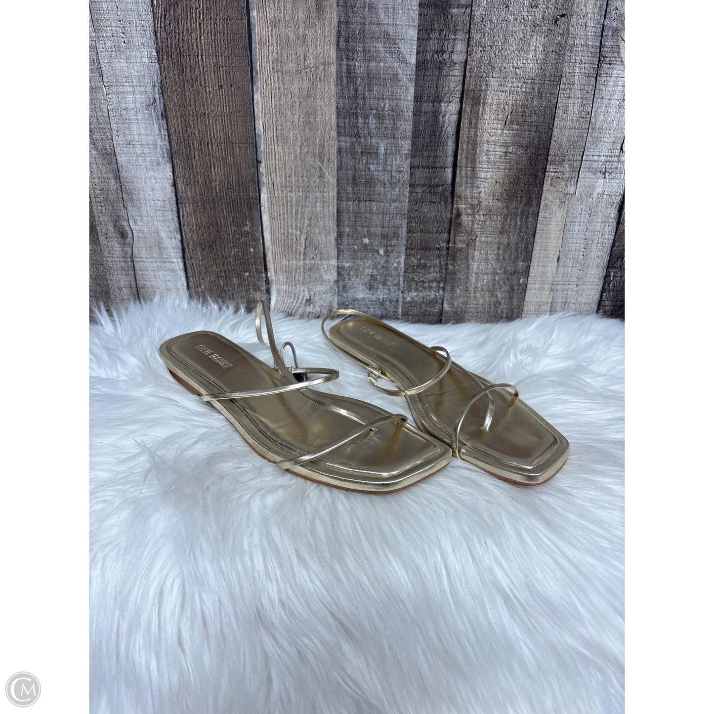 Sandals Flats By Steve Madden In Gold, Size: 9
