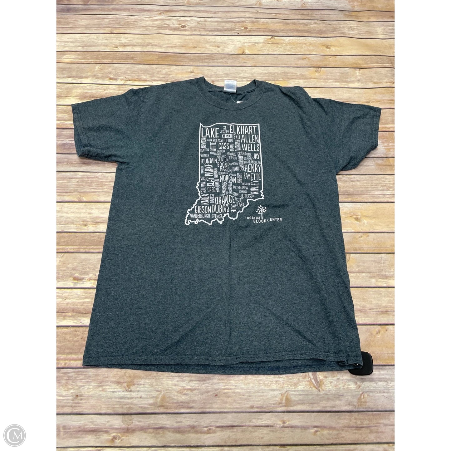 Top Short Sleeve Basic By Gildan In Grey, Size: L