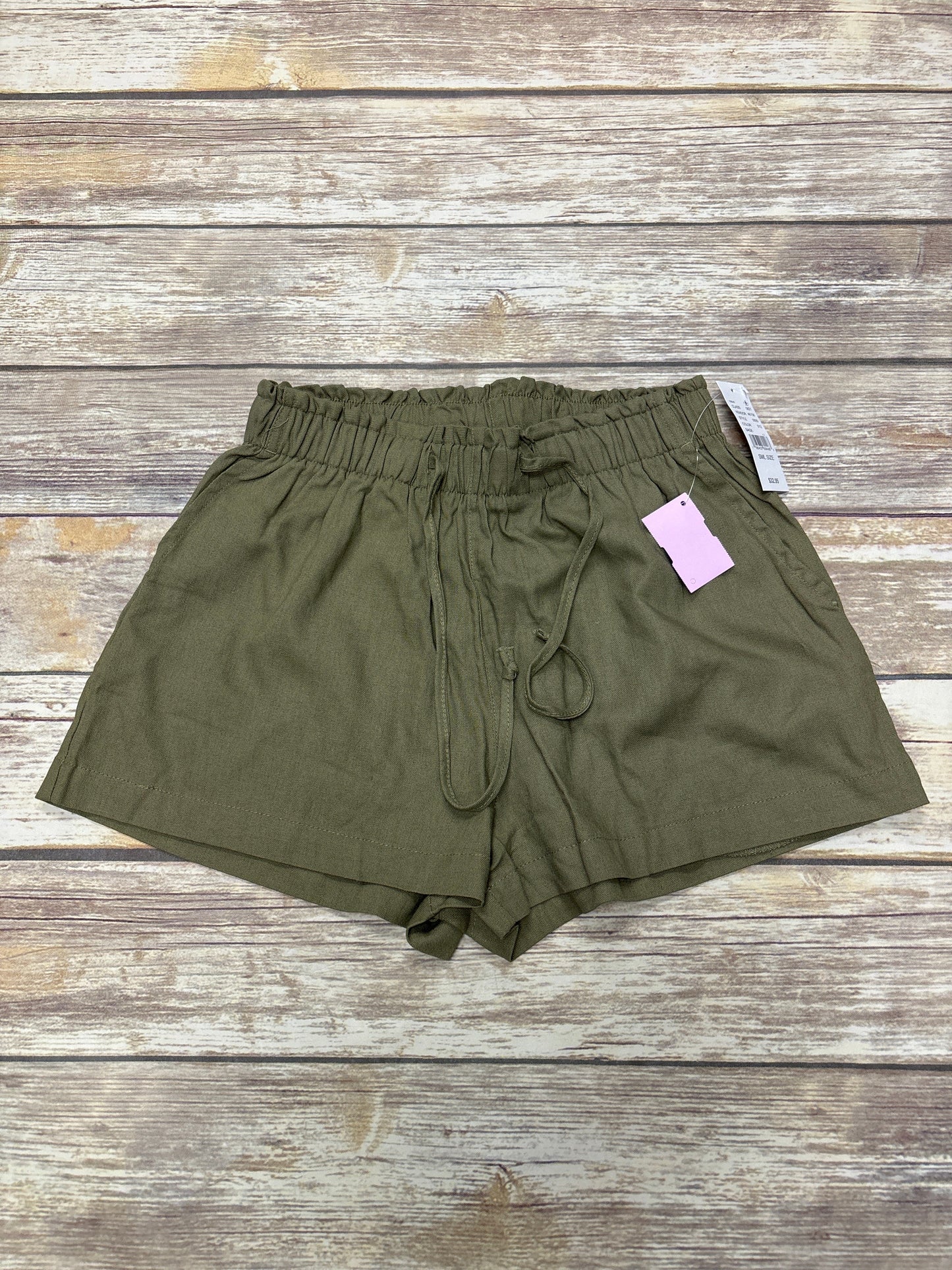 Green Shorts La Hearts, Size S