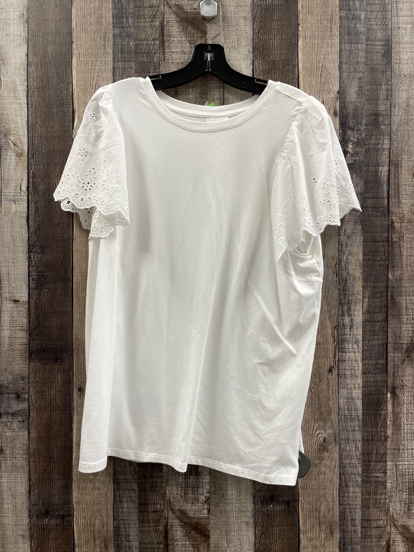 White Top Short Sleeve Ava & Viv, Size 1x