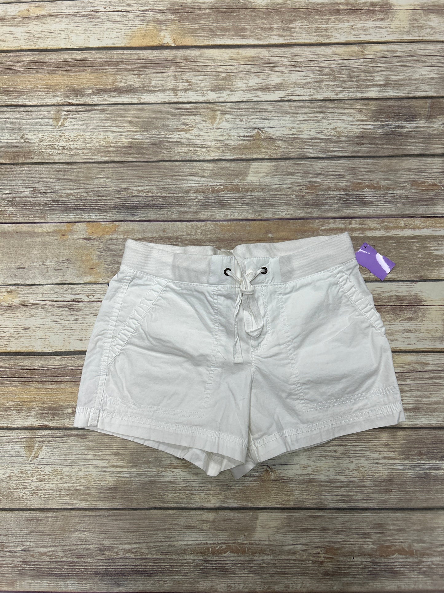 White Shorts Ana, Size 2