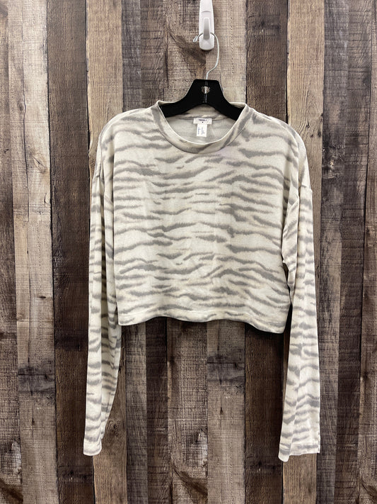 Top Long Sleeve By Forever 21 In Grey & White, Size: M