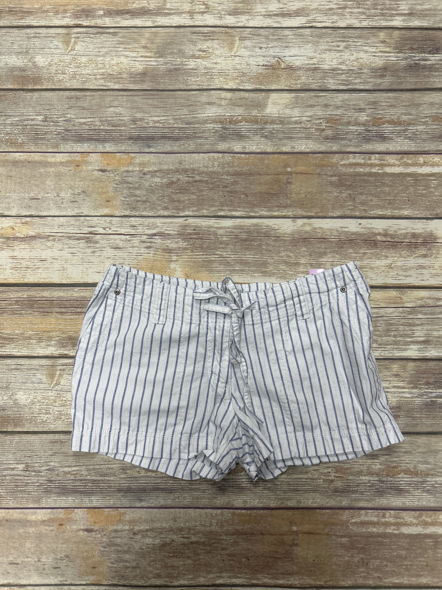 Striped Pattern Shorts Ashley, Size L