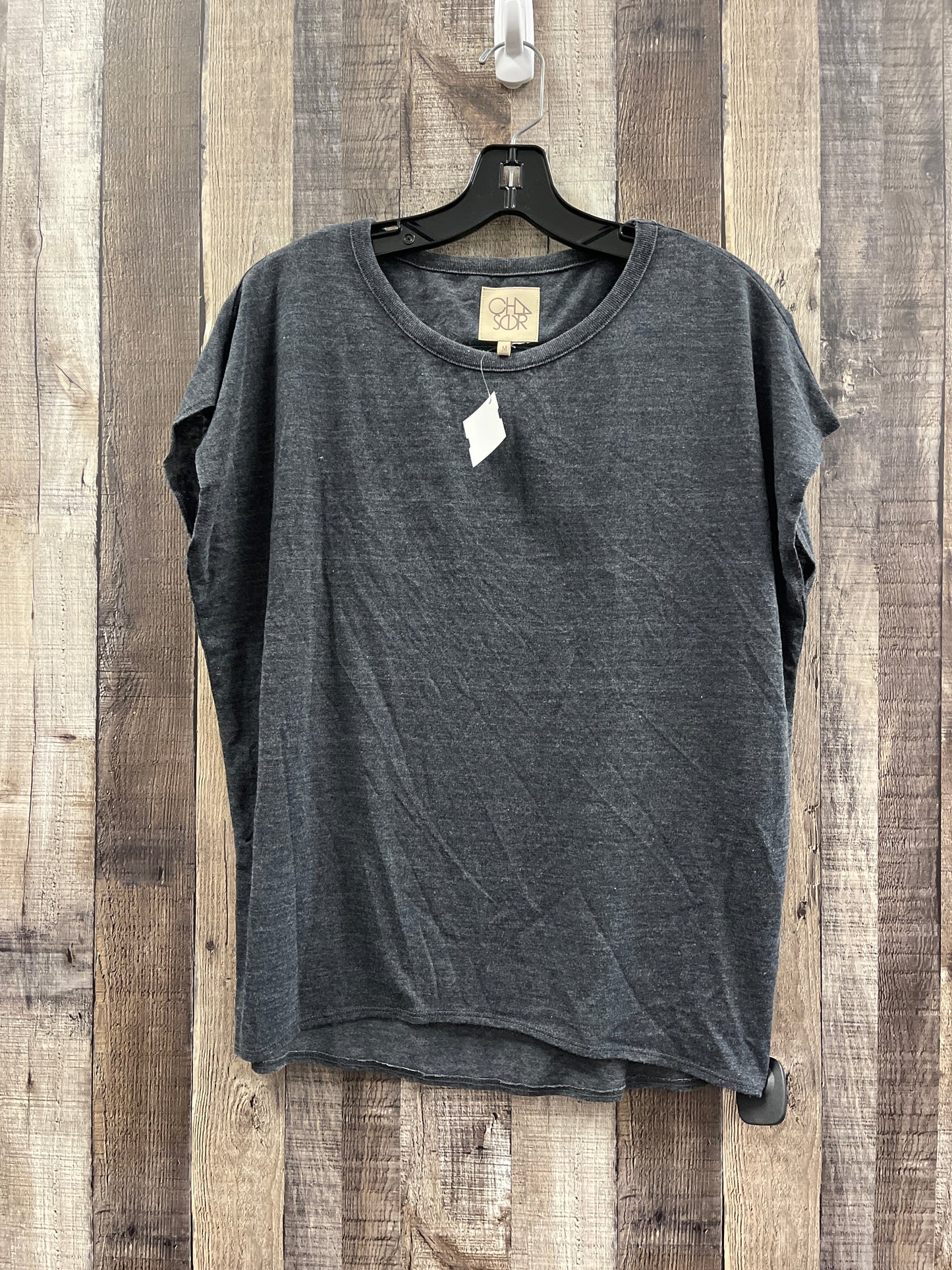 Top Short Sleeve By Chaser In Grey, Size: M